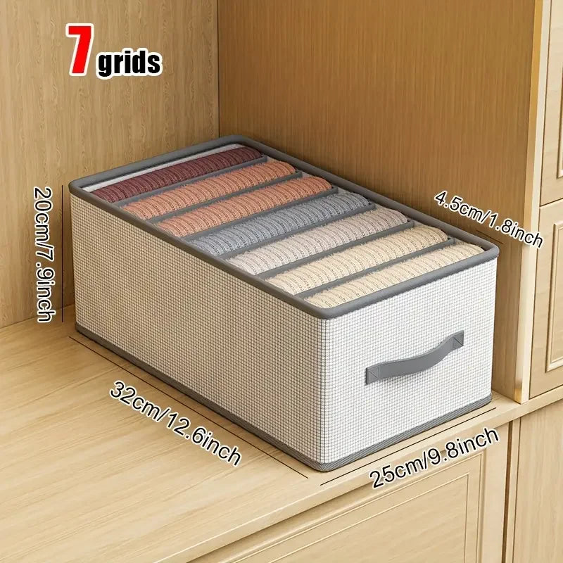 Storage box with 7 grids on a wooden surface, showing dimensions.